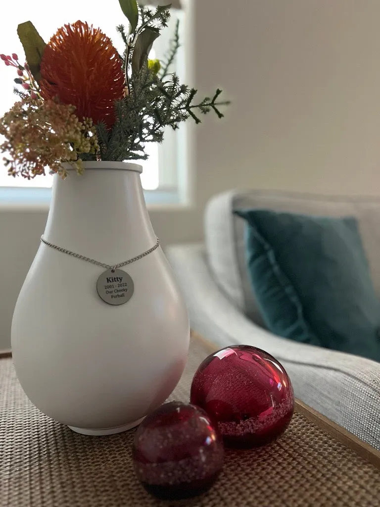 Memorial Vase Urn Black