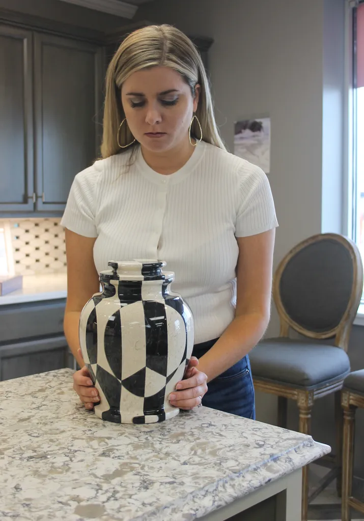 Serenity Nouveau Marble Urn