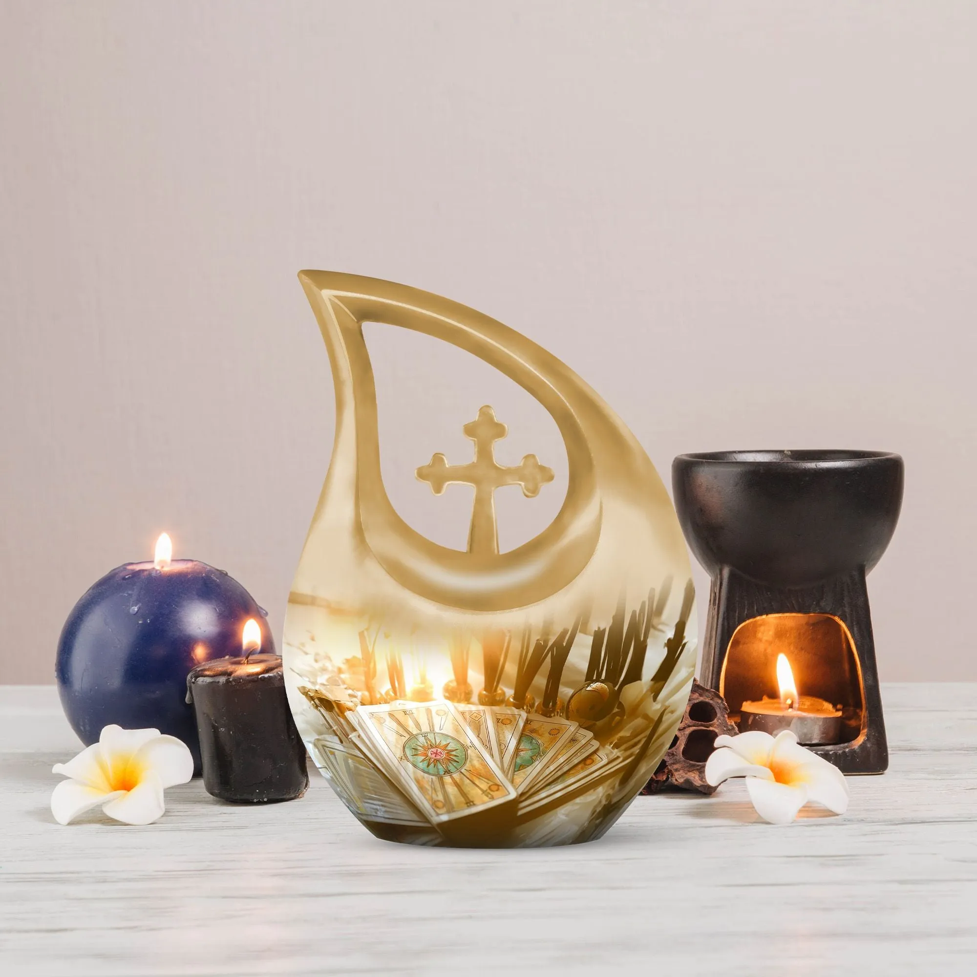 Tarot Urn A Cherished Emblem for Mom's Enduring Spirit